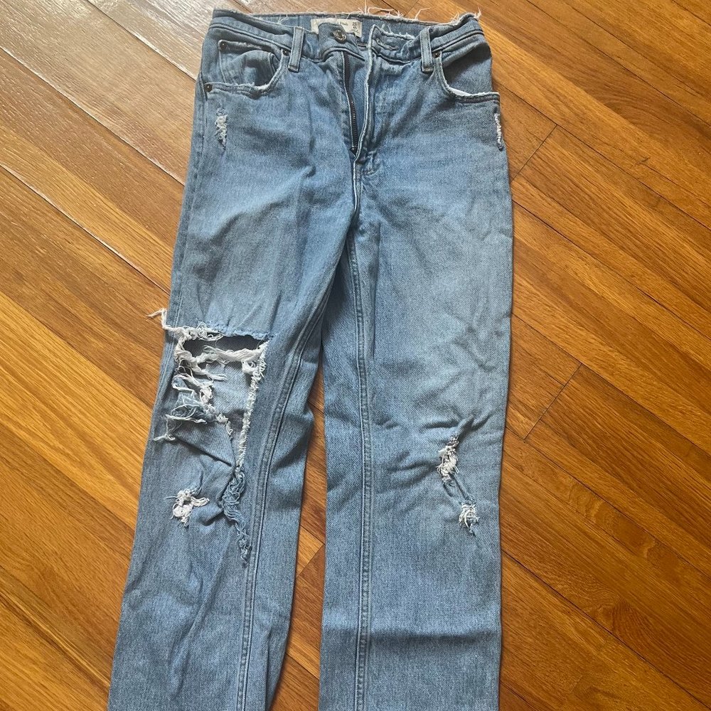 Abercrombie and Fitch high rise 90s straight jeans